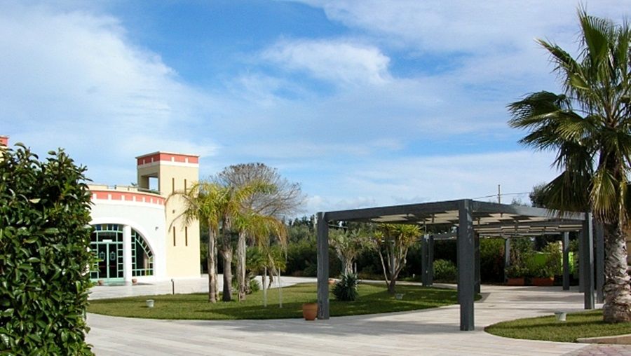 Hotel Resort Dei Normanni San Vito dei Normanni Exterior foto